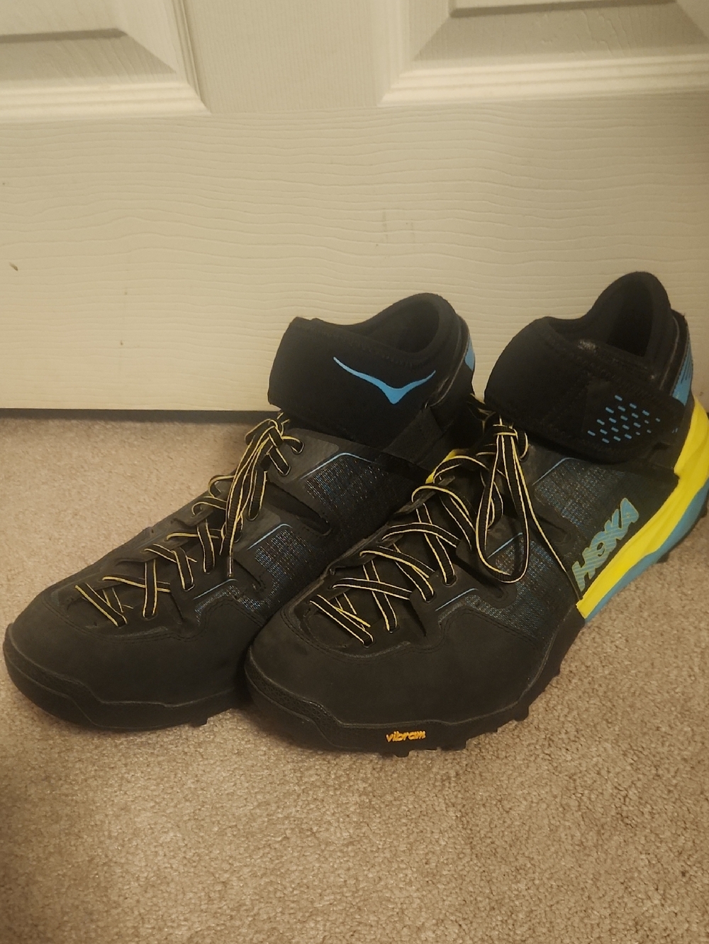 Hoka Men's Sky Arkloli Hiking And Trail Running Shoe